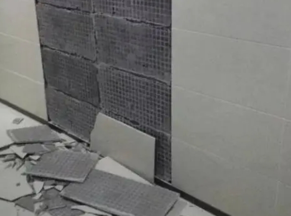 丰泽瓷砖空鼓维修公司分享下丰泽墙砖松动维修的知识